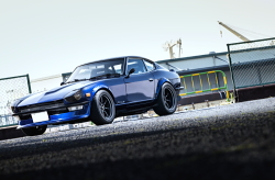ニッサン Ｓ３０ フェアレディＺ